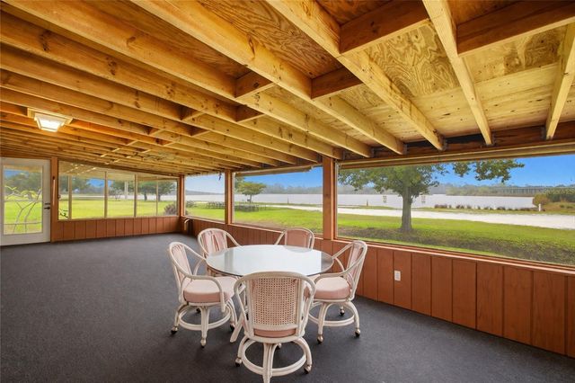 184 W MANATEE LOOP, Punta Gorda, FL 33950