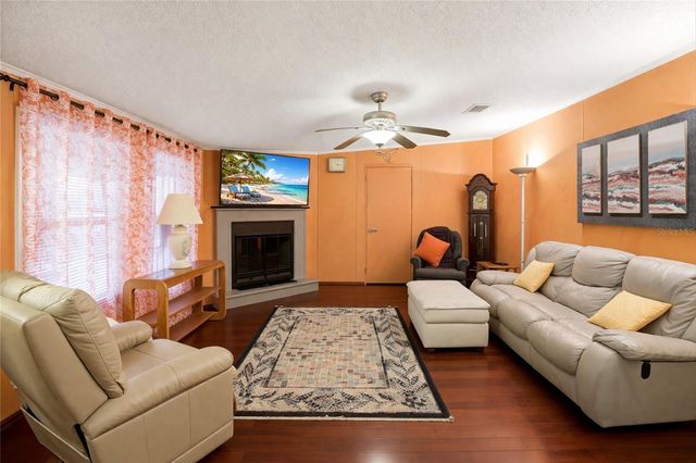 184 W MANATEE LOOP, Punta Gorda, FL 33950