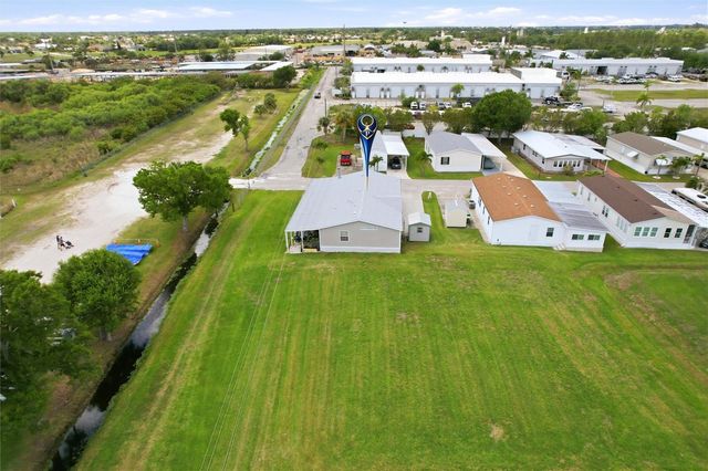 184 W MANATEE LOOP, Punta Gorda, FL 33950