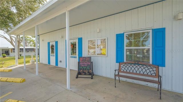 184 W MANATEE LOOP, Punta Gorda, FL 33950