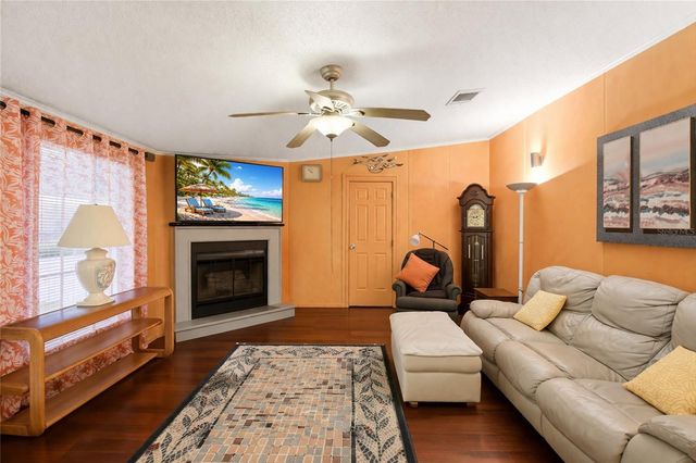 184 W MANATEE LOOP, Punta Gorda, FL 33950