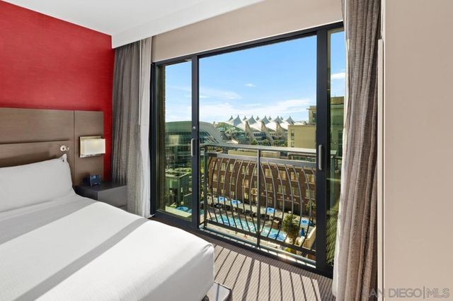 207 5Th Ave 1043, San Diego, CA 92101