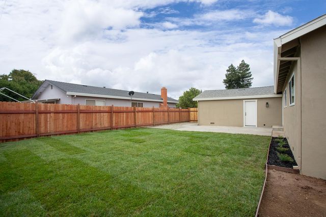 2225 Bubb St, Marysville, CA 95901