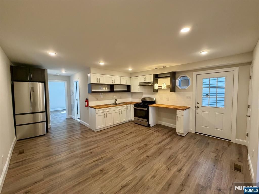 114 Maple Avenue 1L, Montclair, NJ 07042