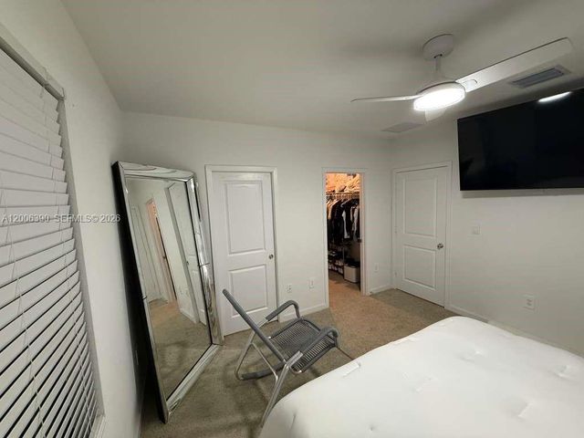 441 NE 13th St, Florida City, FL 33034