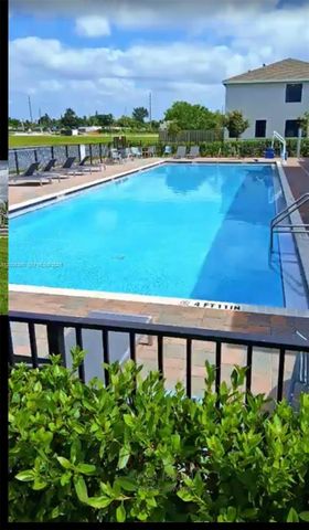 441 NE 13th St, Florida City, FL 33034