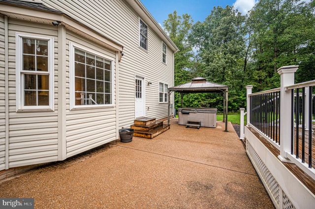 2999 GERMANNA DR, Locust Grove, VA 22508