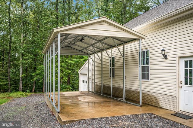 2999 GERMANNA DR, Locust Grove, VA 22508