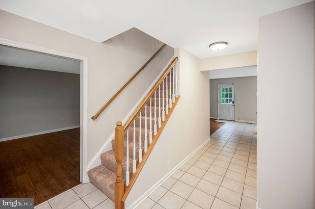 2999 GERMANNA DR, Locust Grove, VA 22508