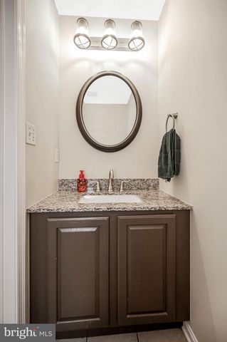 2999 GERMANNA DR, Locust Grove, VA 22508
