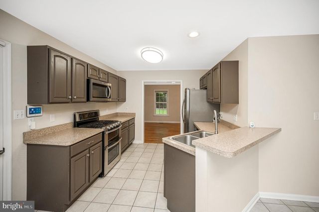2999 GERMANNA DR, Locust Grove, VA 22508