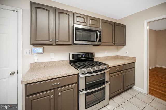 2999 GERMANNA DR, Locust Grove, VA 22508