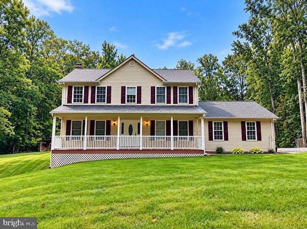 2999 GERMANNA DR, Locust Grove, VA 22508