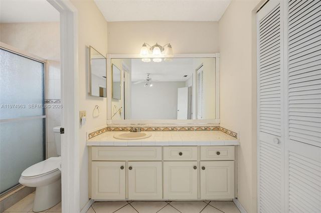 10262 SW 27th St, Miami, FL 33165