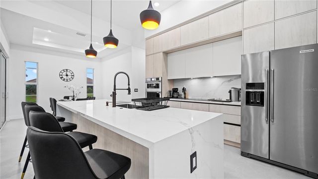 230 W PINE VALLEY LANE, Rotonda West, FL 33947