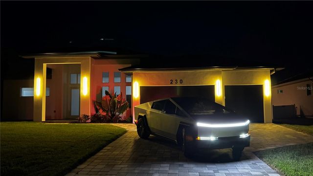 230 W PINE VALLEY LANE, Rotonda West, FL 33947