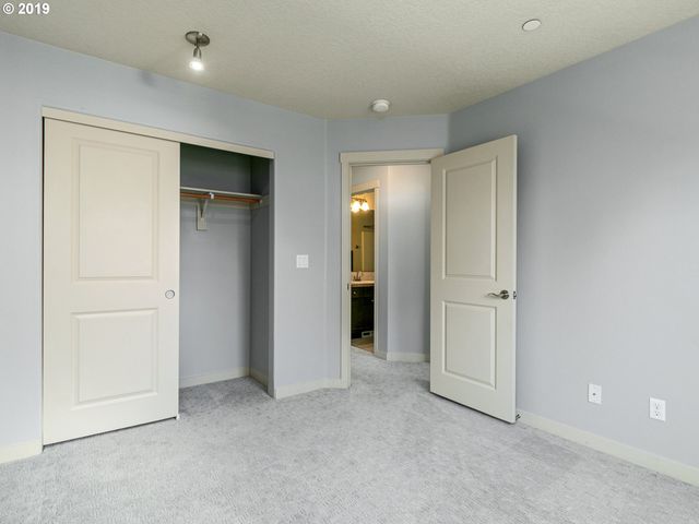 29082 Sw CHARLOTTE Ln, Wilsonville, OR 97070