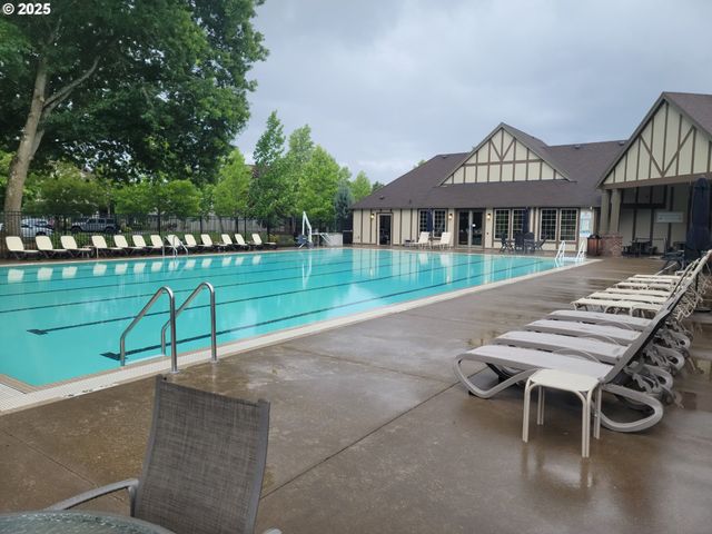 29082 Sw CHARLOTTE Ln, Wilsonville, OR 97070