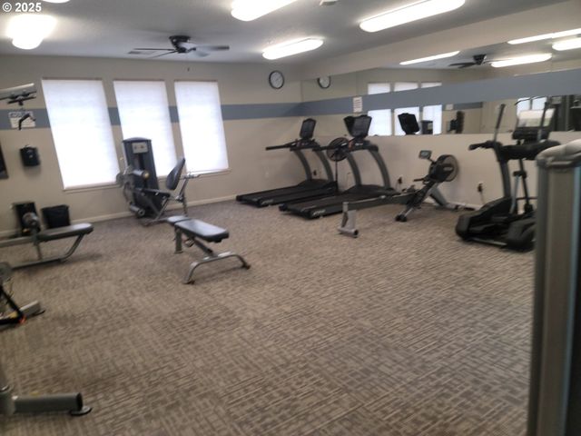 29082 Sw CHARLOTTE Ln, Wilsonville, OR 97070