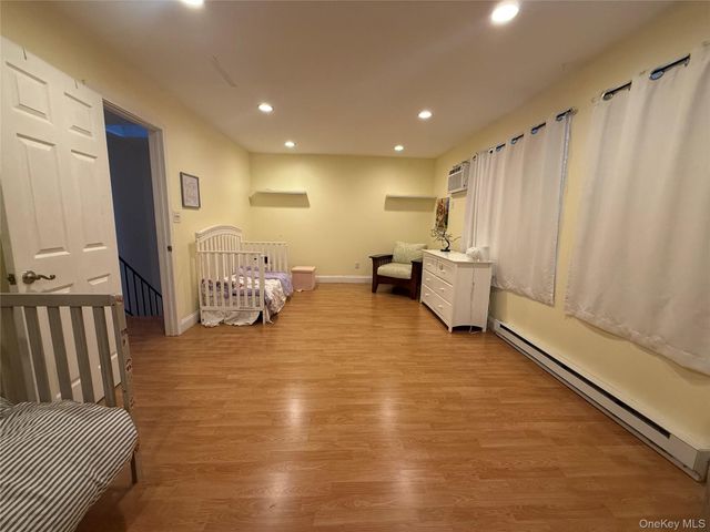 1604 Chelsea Cove S, Hopewell Junction, NY 12533