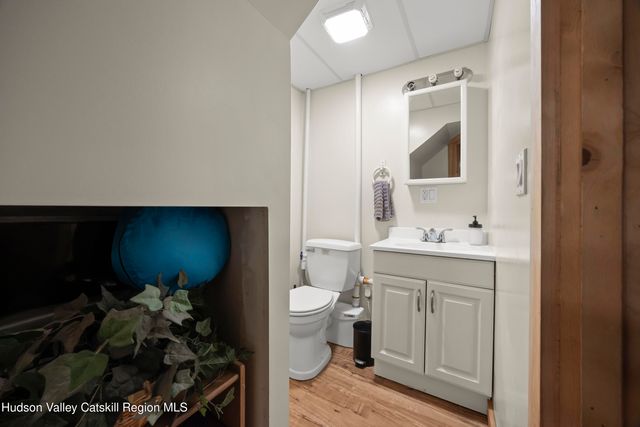 5150 Route 9g, Germantown, NY 12526
