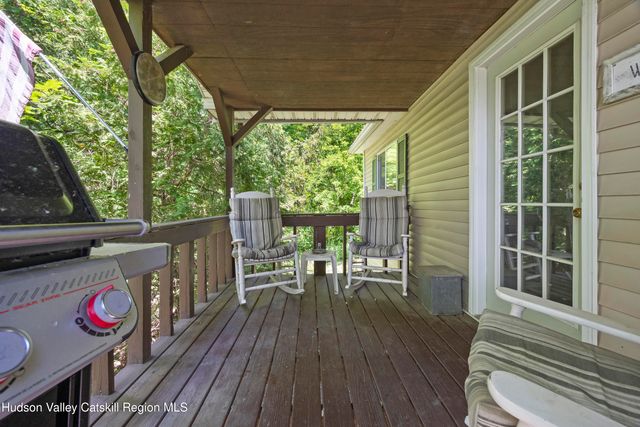 5150 Route 9g, Germantown, NY 12526