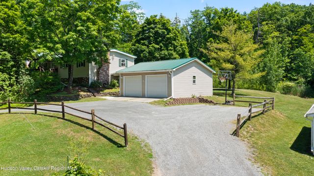 5150 Route 9g, Germantown, NY 12526