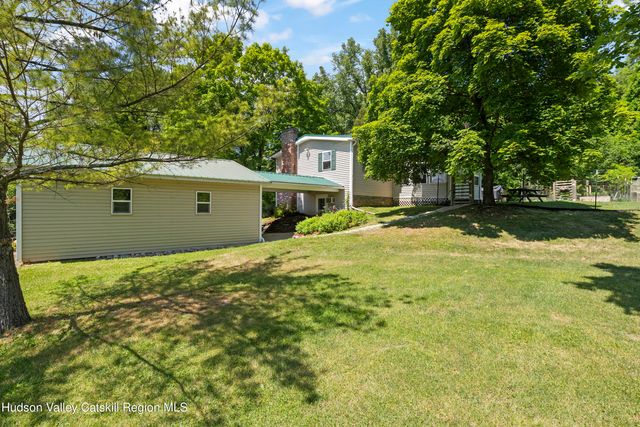 5150 Route 9g, Germantown, NY 12526