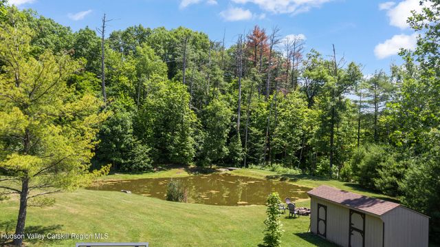 5150 Route 9g, Germantown, NY 12526