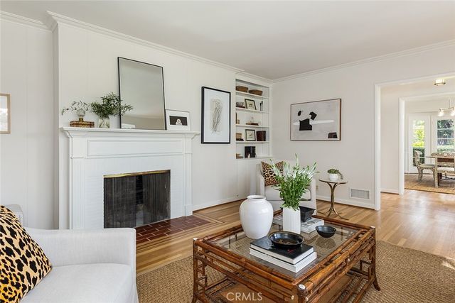 1875 Braeburn Road, Altadena, CA 91001