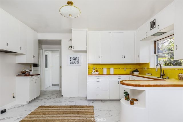 1875 Braeburn Road, Altadena, CA 91001