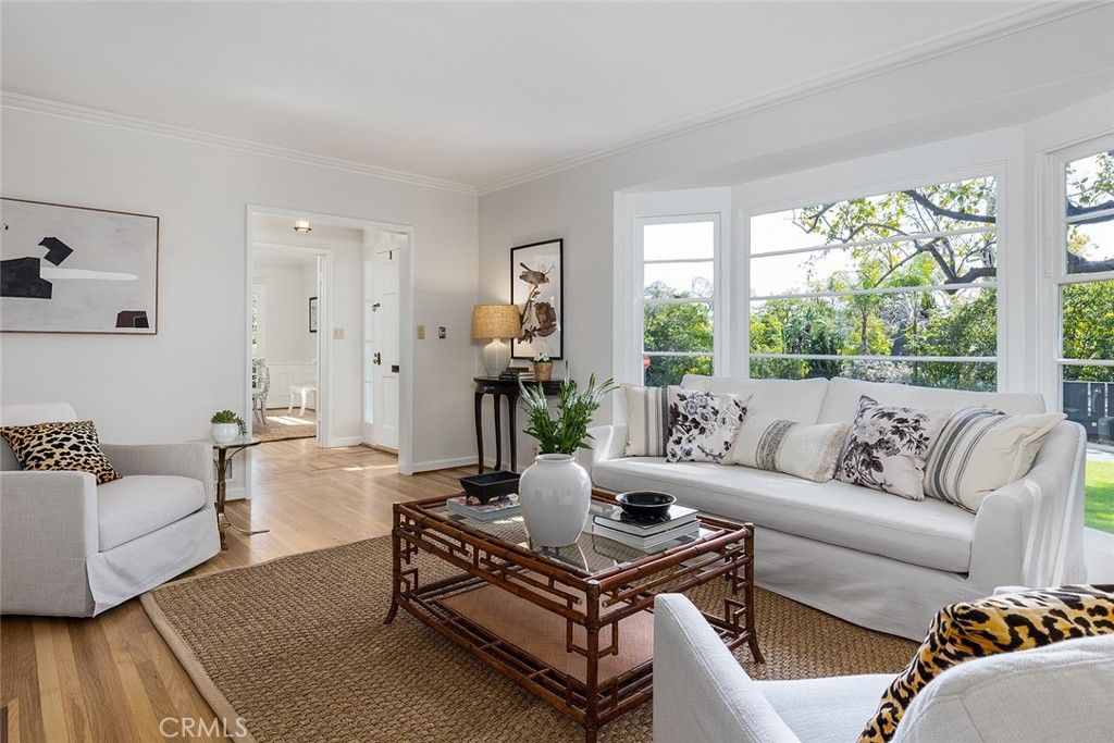 1875 Braeburn Road, Altadena, CA 91001