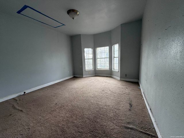 809 LEAL ST, San Antonio, TX 78207