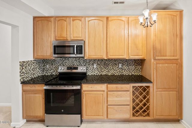 3123 Winding Waters Way, Raleigh, NC 27614