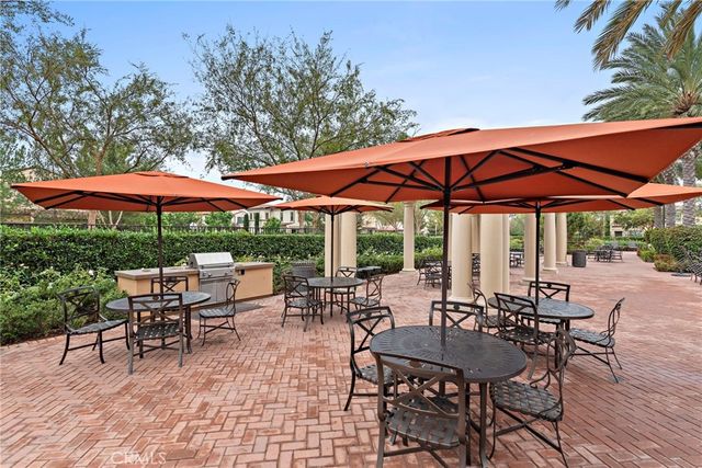 56 Painted Trellis, Irvine, CA 92620