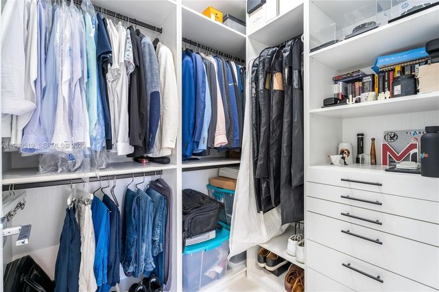 7900 SW 57th Ct, South Miami, FL 33143