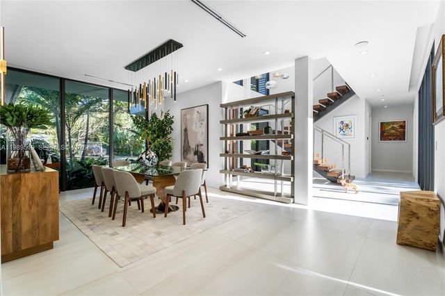 7900 SW 57th Ct, South Miami, FL 33143