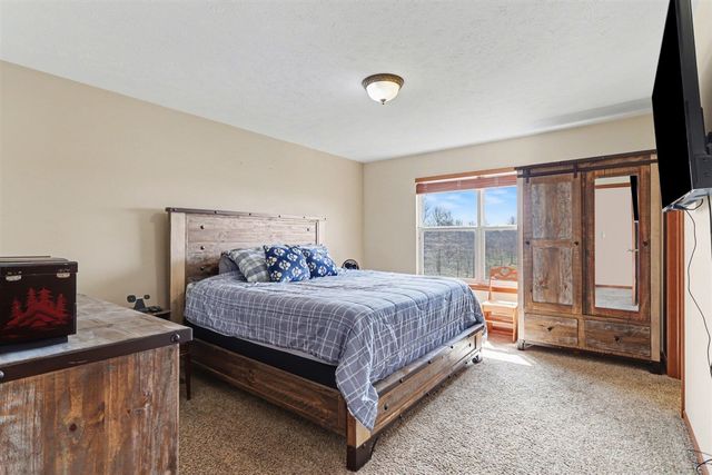 11738 Ambling Avenue, Galesburg, MI 49053