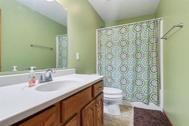 11738 Ambling Avenue, Galesburg, MI 49053