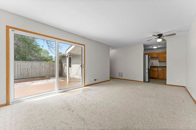 7782 Dunmore Road, Woodbury, MN 55125
