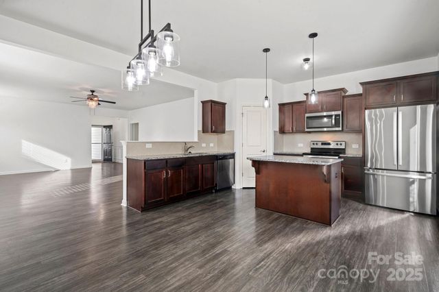 165 Old Harbor Drive, Mount Gilead, NC 27306