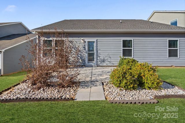 165 Old Harbor Drive, Mount Gilead, NC 27306