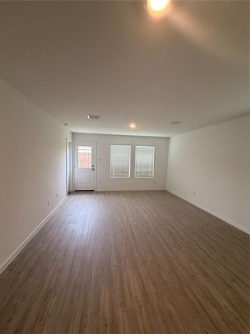 4171 Silverstein Street, Crandall, TX 75114