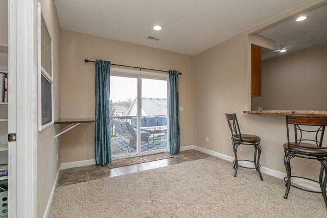 2306 LONGWOOD DR, Columbia, MO 65203