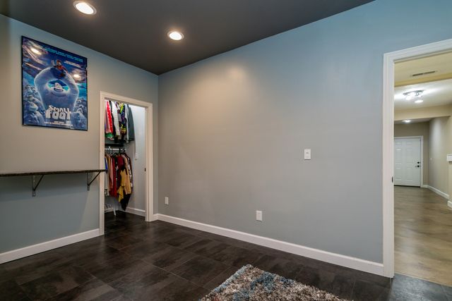 2306 LONGWOOD DR, Columbia, MO 65203