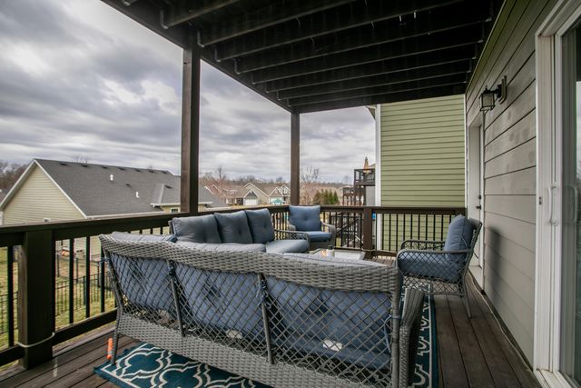 2306 LONGWOOD DR, Columbia, MO 65203