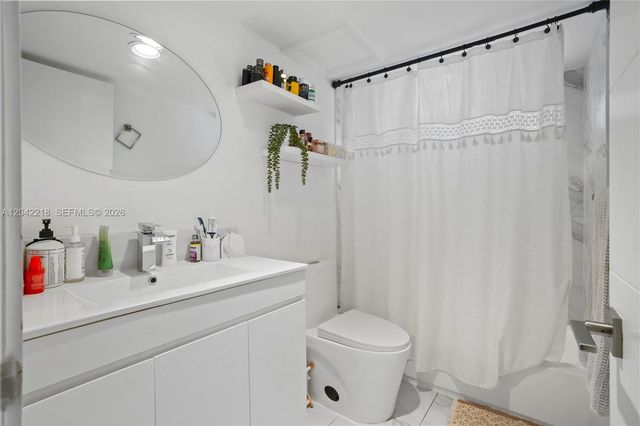 1614 West Ave 203, Miami Beach, FL 33139