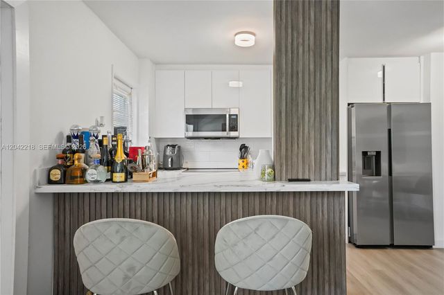 1614 West Ave 203, Miami Beach, FL 33139