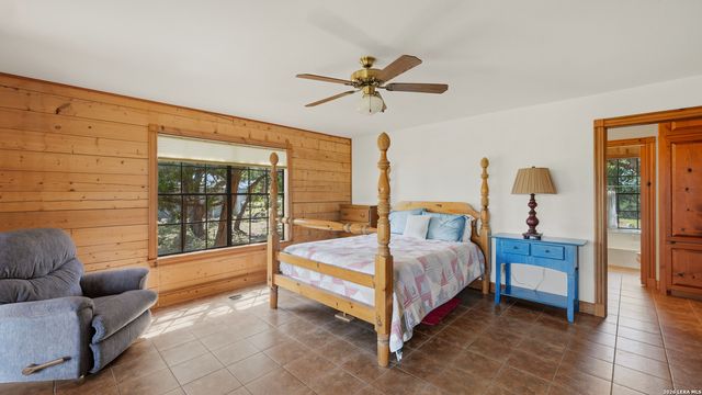 800 Woodcreek Ranch RD, Wimberley, TX 78676