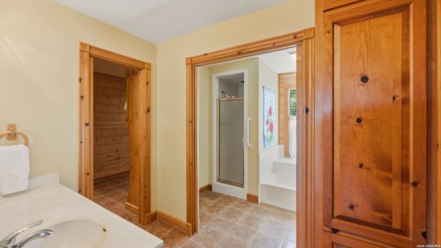 800 Woodcreek Ranch RD, Wimberley, TX 78676